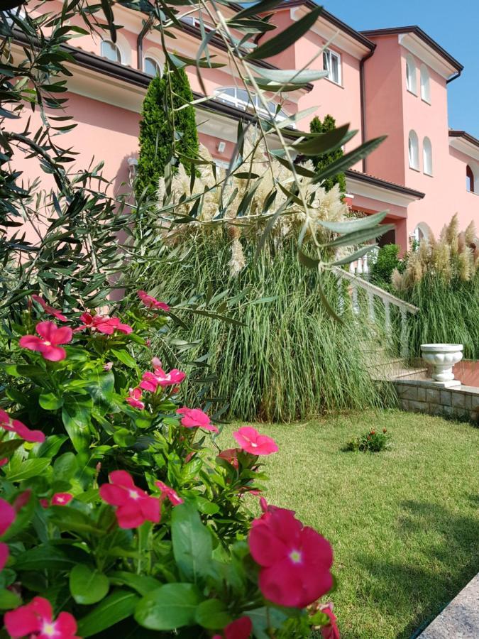Villa Chiara Krnica Exterior photo